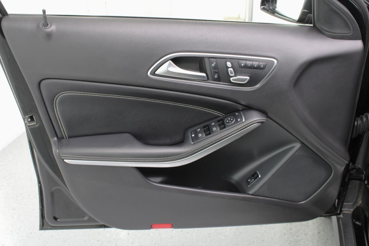 Mercedes-Benz GLA GLA 250 SUV 2019