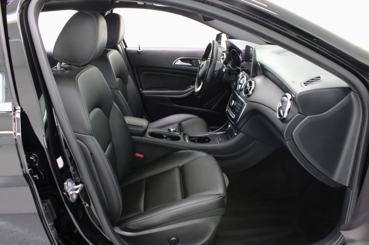 Mercedes-Benz GLA GLA 250 SUV 2019