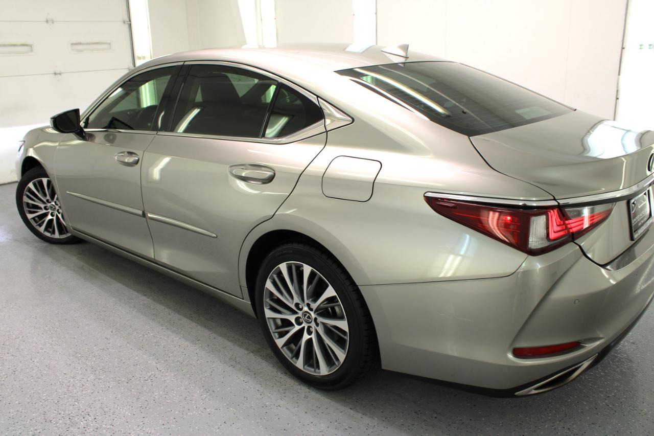 Lexus ES ES 350 FWD 2019