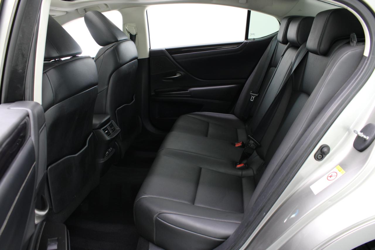Lexus ES ES 350 FWD 2019