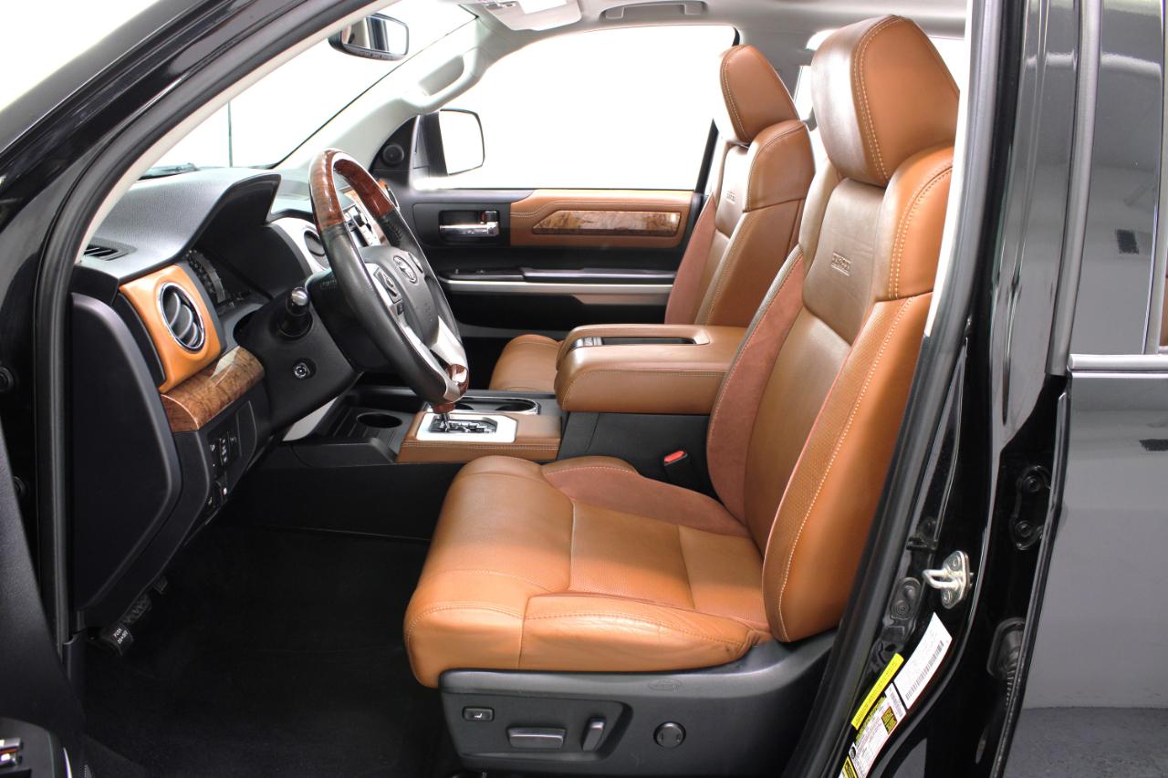 Toyota Tundra 4WD 1794 Edition CrewMax 5.5' Bed 5.7L FFV (Natl) 2017