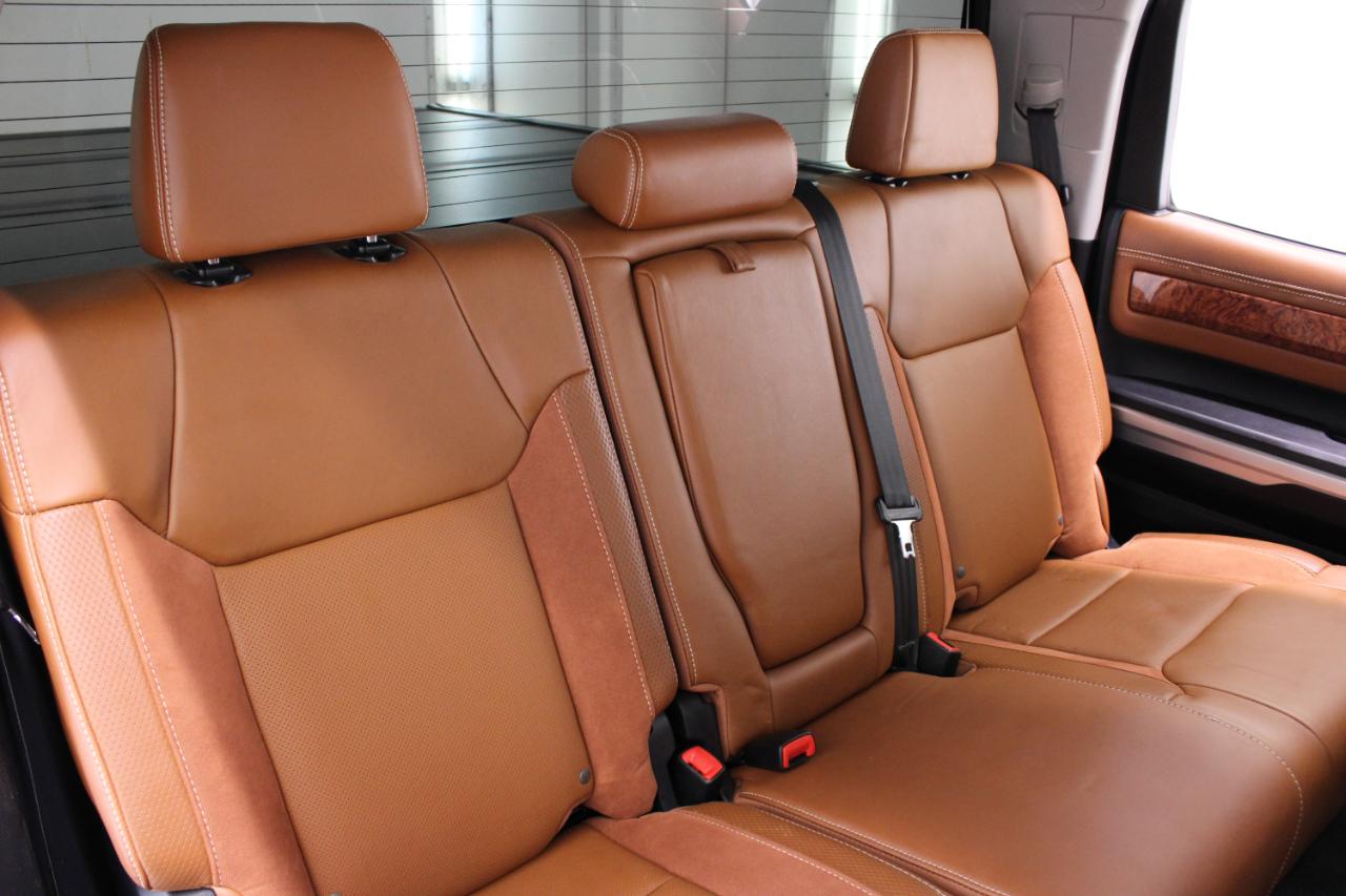 Toyota Tundra 4WD 1794 Edition CrewMax 5.5' Bed 5.7L FFV (Natl) 2017