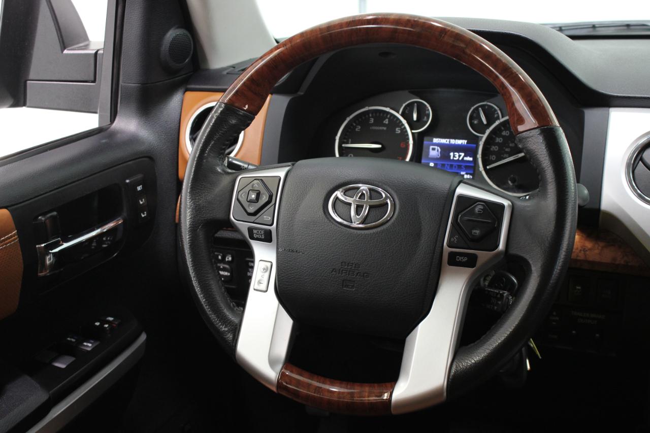 Toyota Tundra 4WD 1794 Edition CrewMax 5.5' Bed 5.7L FFV (Natl) 2017