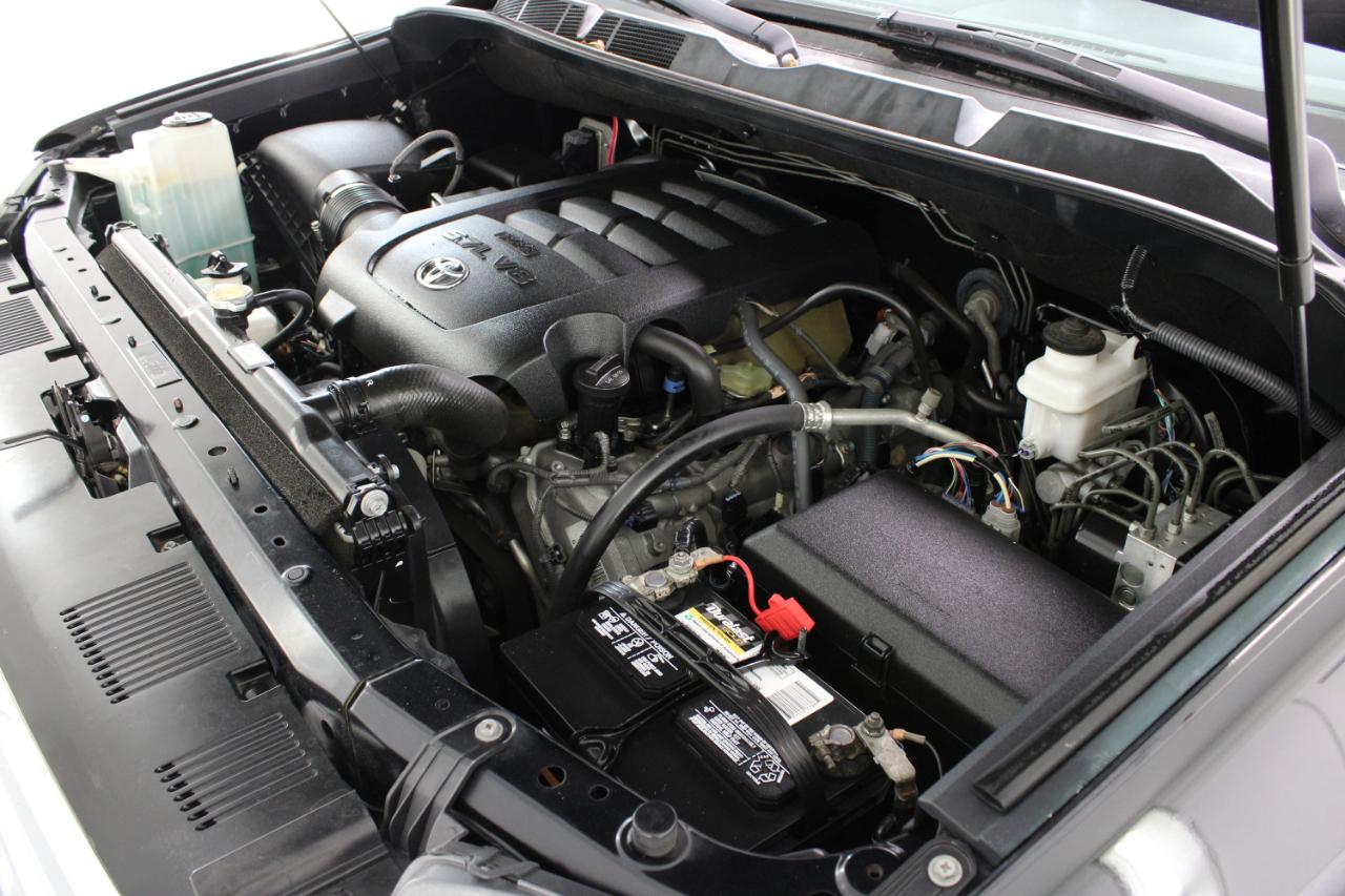 Toyota Tundra 4WD 1794 Edition CrewMax 5.5' Bed 5.7L FFV (Natl) 2017