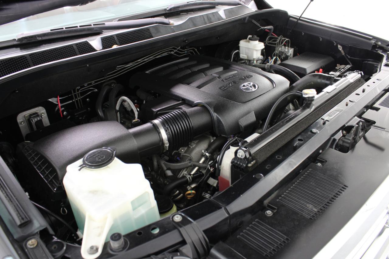 Toyota Tundra 4WD 1794 Edition CrewMax 5.5' Bed 5.7L FFV (Natl) 2017