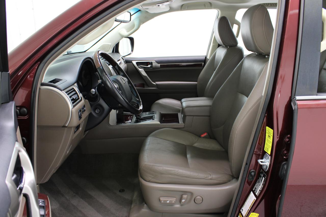 Lexus GX 460 4WD 4dr Premium 2019
