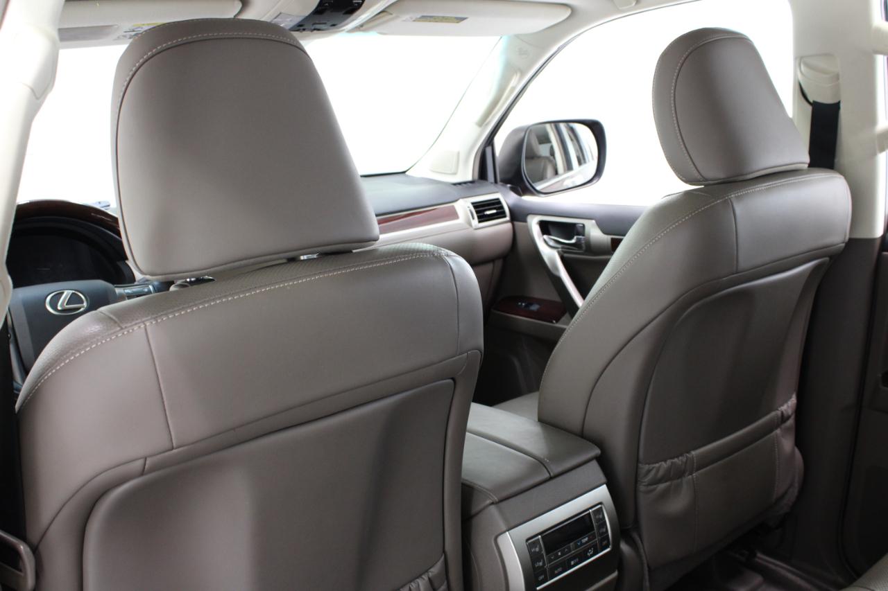 Lexus GX 460 4WD 4dr Premium 2019