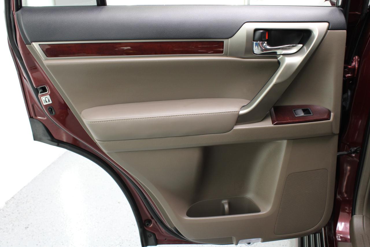 Lexus GX 460 4WD 4dr Premium 2019