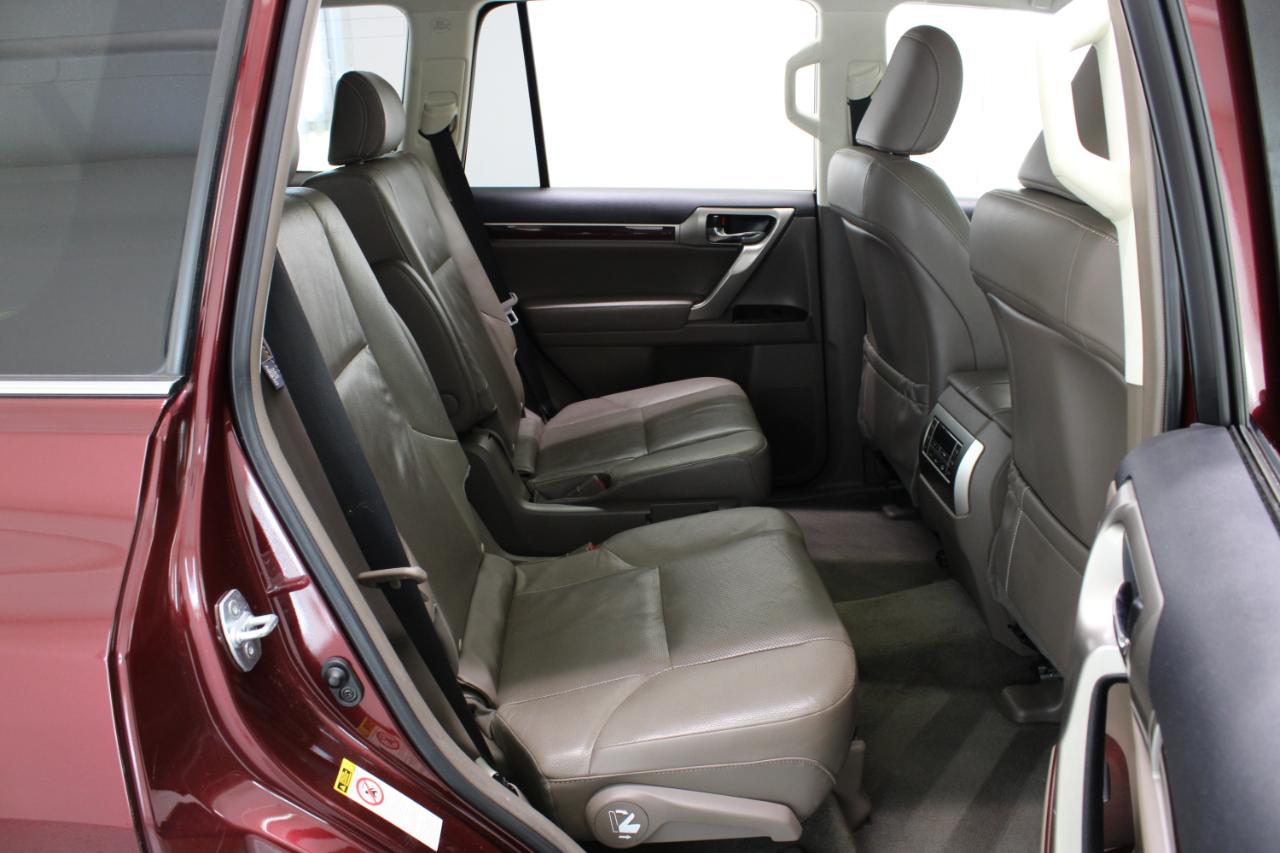 Lexus GX 460 4WD 4dr Premium 2019