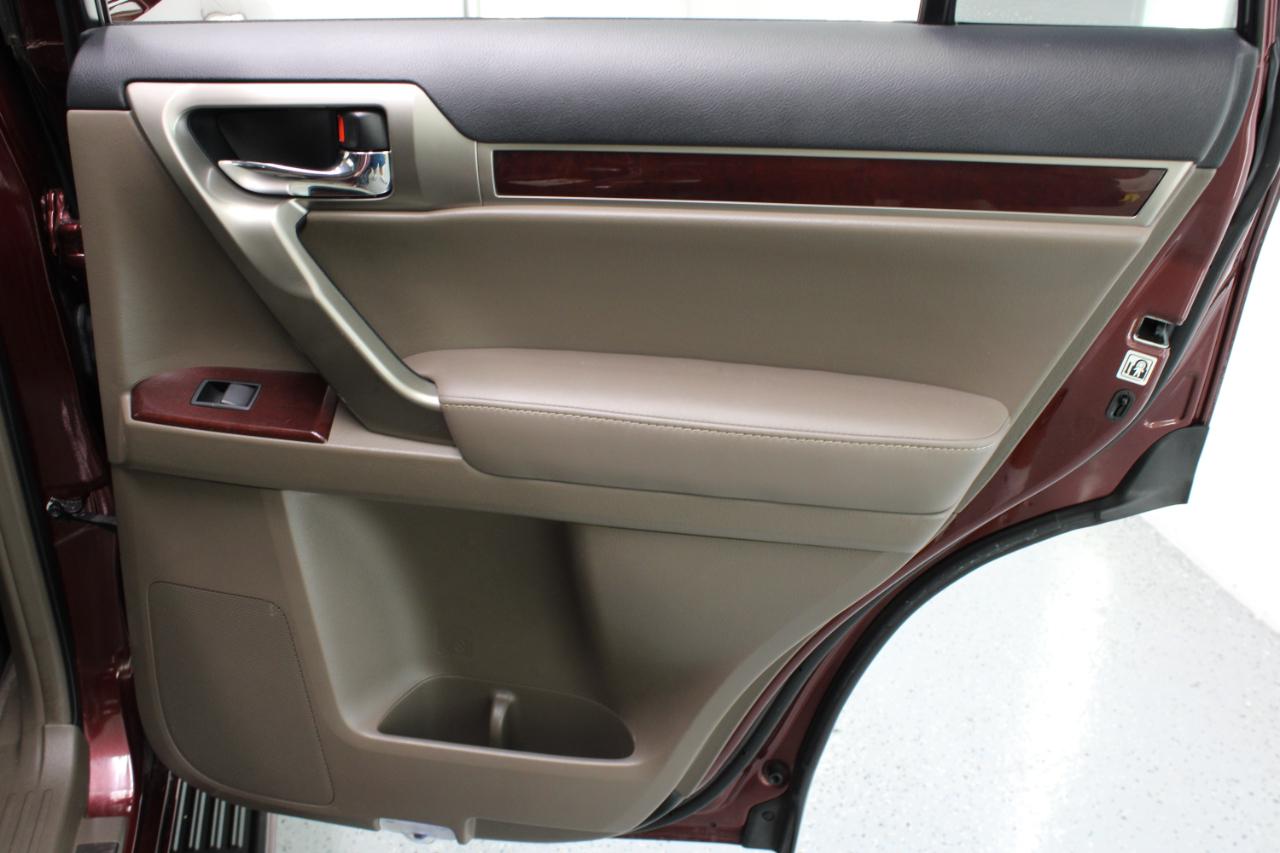 Lexus GX 460 4WD 4dr Premium 2019