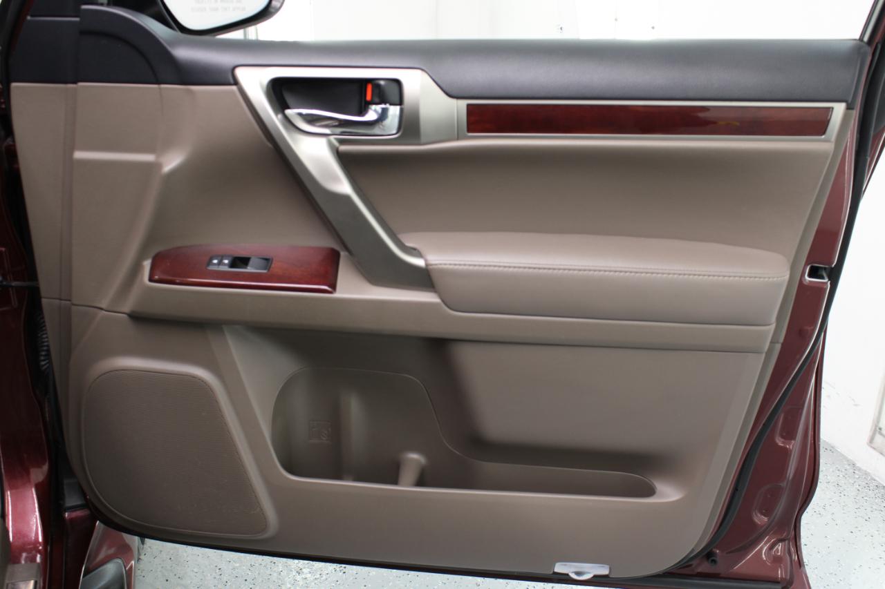 Lexus GX 460 4WD 4dr Premium 2019
