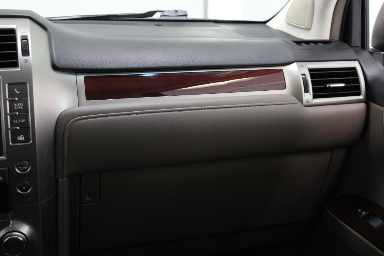 Lexus GX 460 4WD 4dr Premium 2019