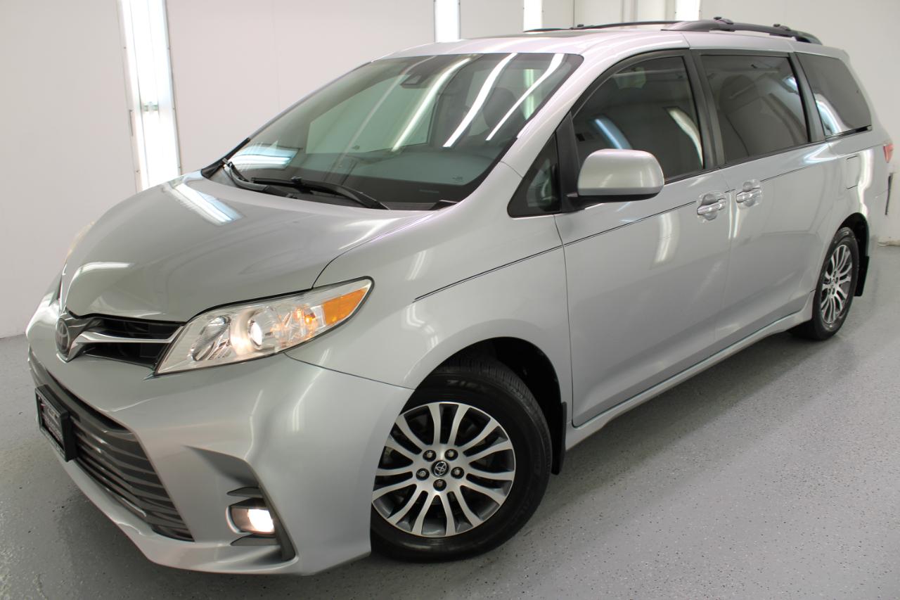 Toyota Sienna XLE Premium FWD 8-Passenger (Natl) 2020