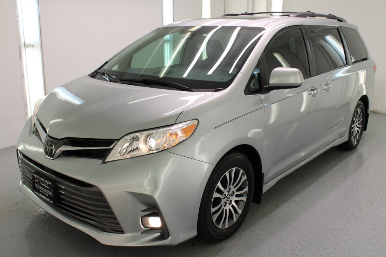 Toyota Sienna XLE Premium FWD 8-Passenger (Natl) 2020