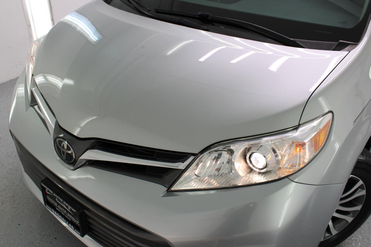 Toyota Sienna XLE Premium FWD 8-Passenger (Natl) 2020