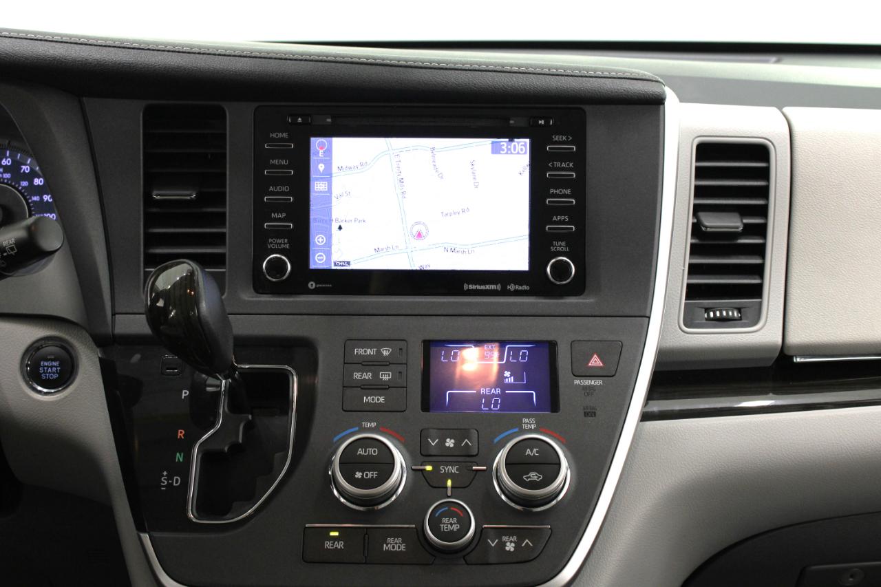 Toyota Sienna XLE Premium FWD 8-Passenger (Natl) 2020