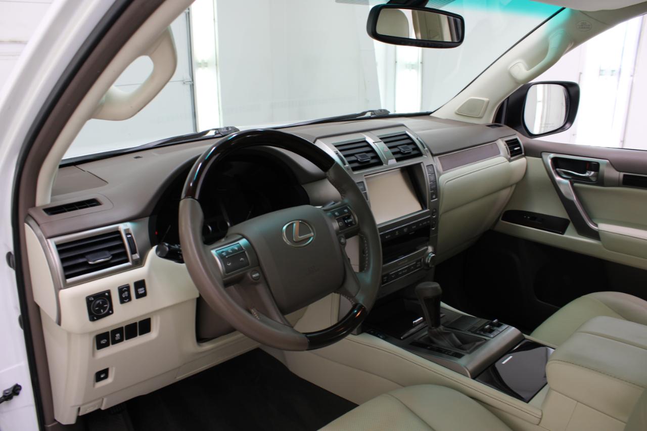 Lexus GX 460 4WD 4dr 2015