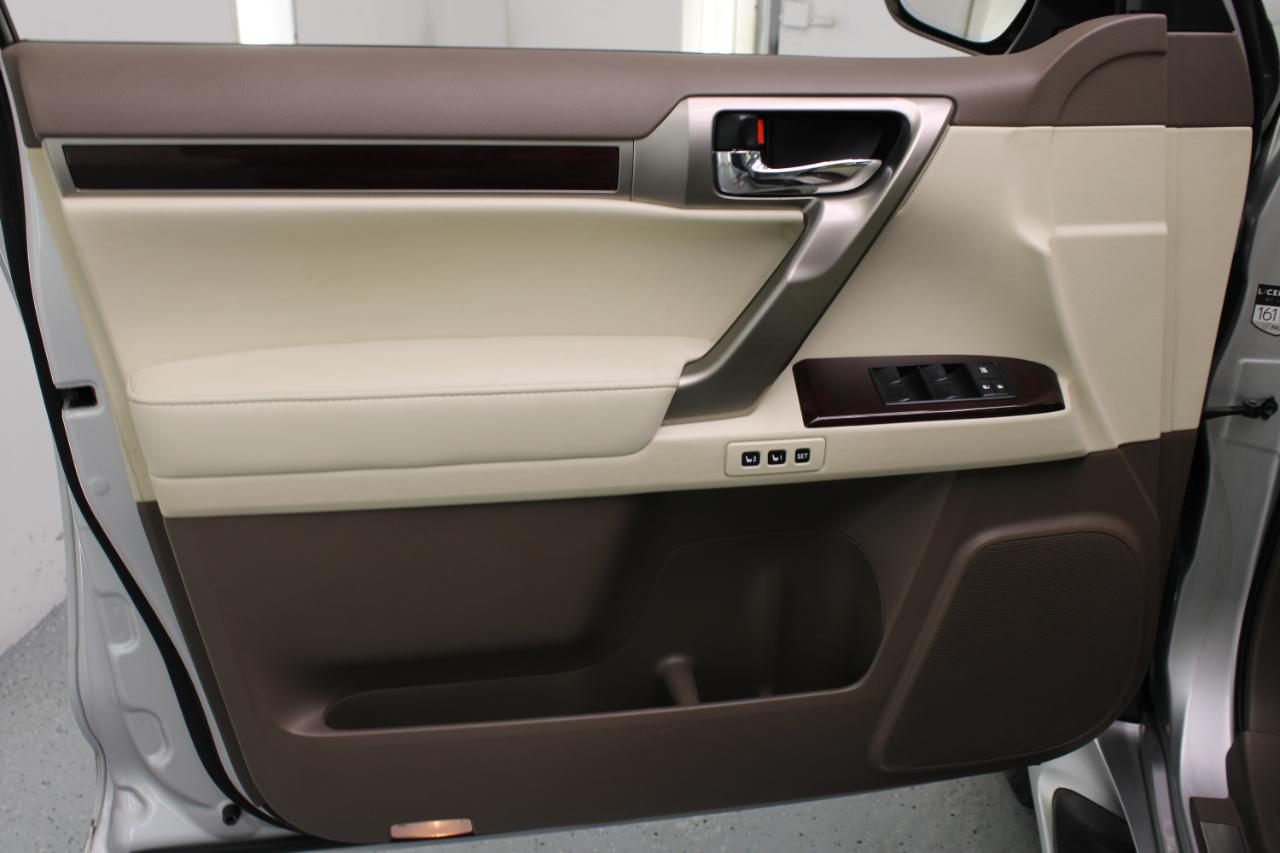 Lexus GX 460 4WD 4dr Luxury 2015