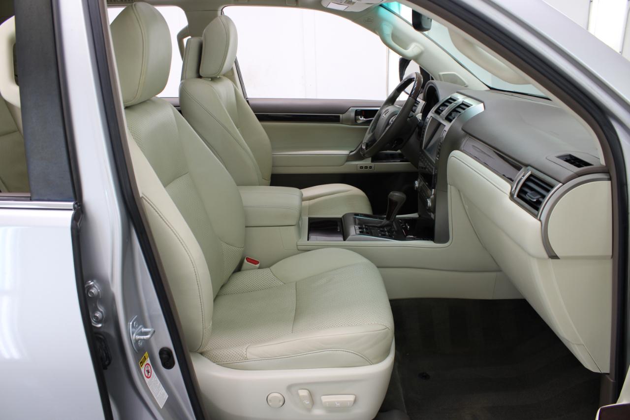 Lexus GX 460 4WD 4dr Luxury 2015