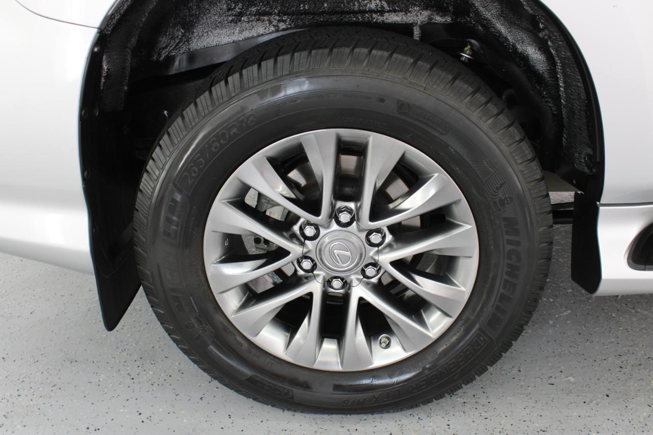 Lexus GX 460 4WD 4dr Luxury 2015