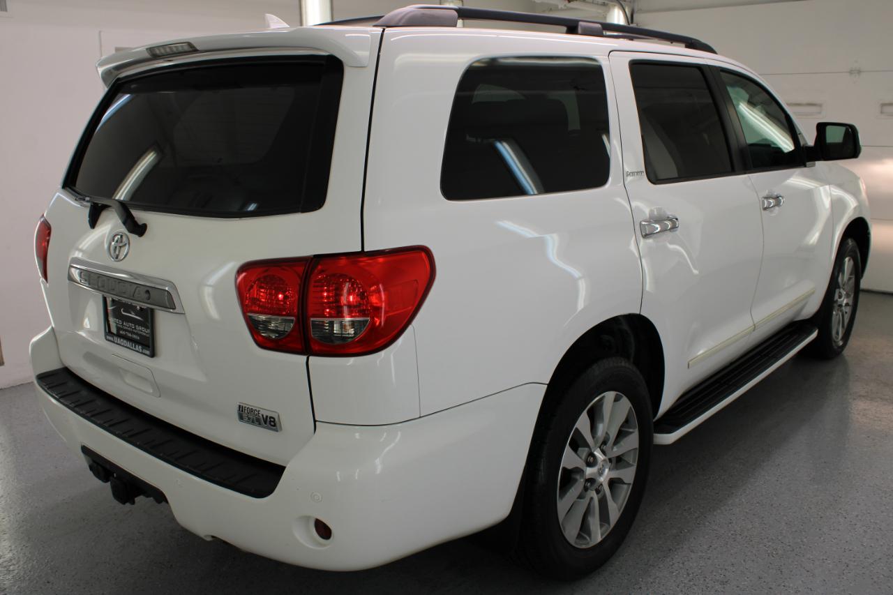 Toyota Sequoia RWD 5.7L Limited (Natl) 2016