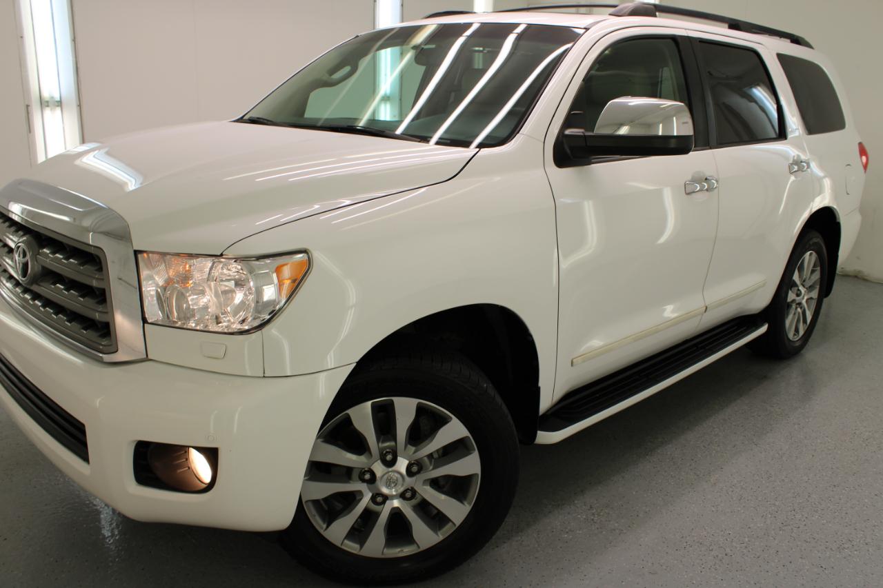 Toyota Sequoia RWD 5.7L Limited (Natl) 2016