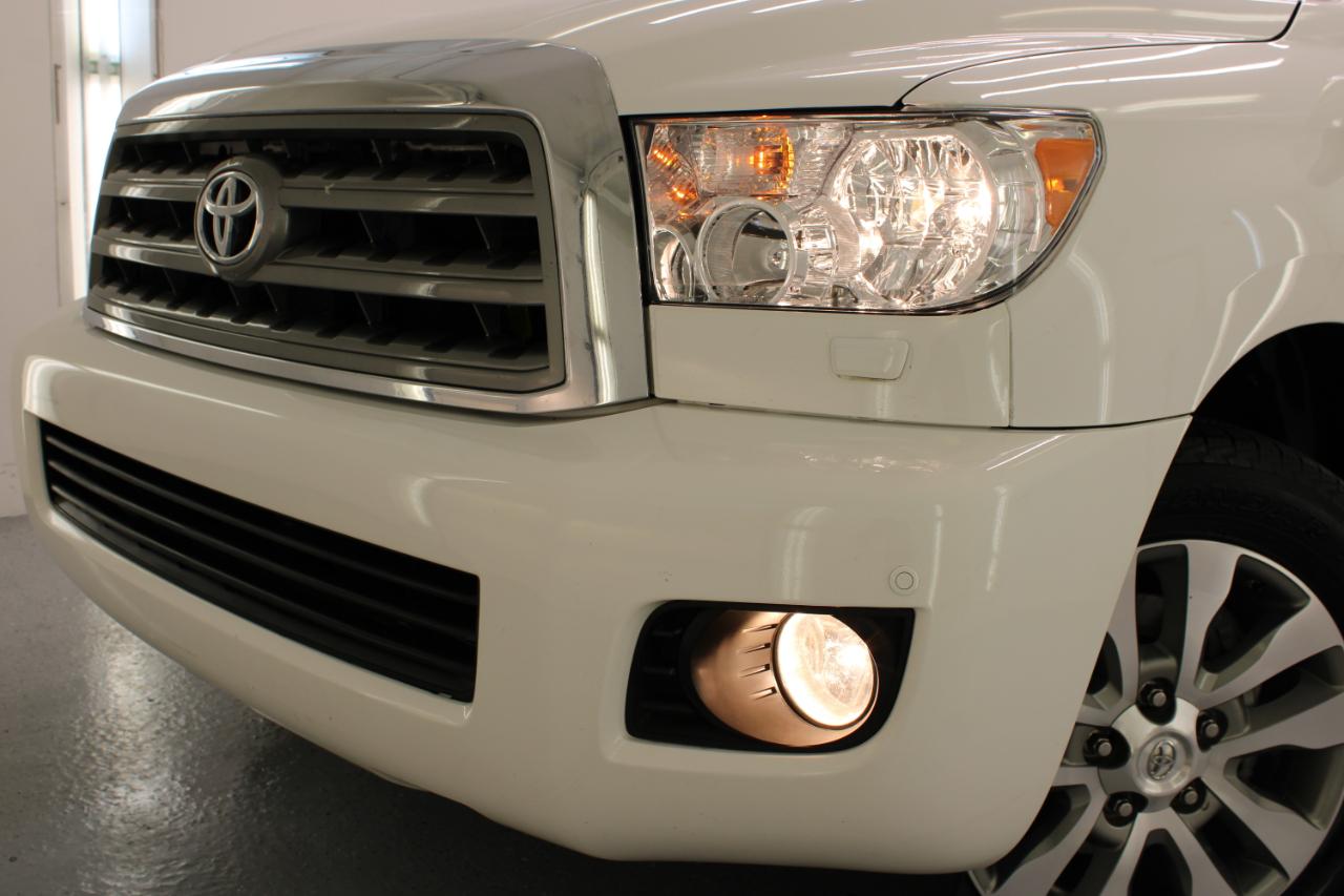 Toyota Sequoia RWD 5.7L Limited (Natl) 2016