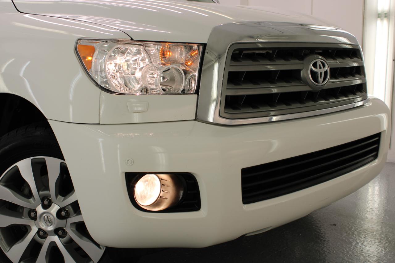 Toyota Sequoia RWD 5.7L Limited (Natl) 2016