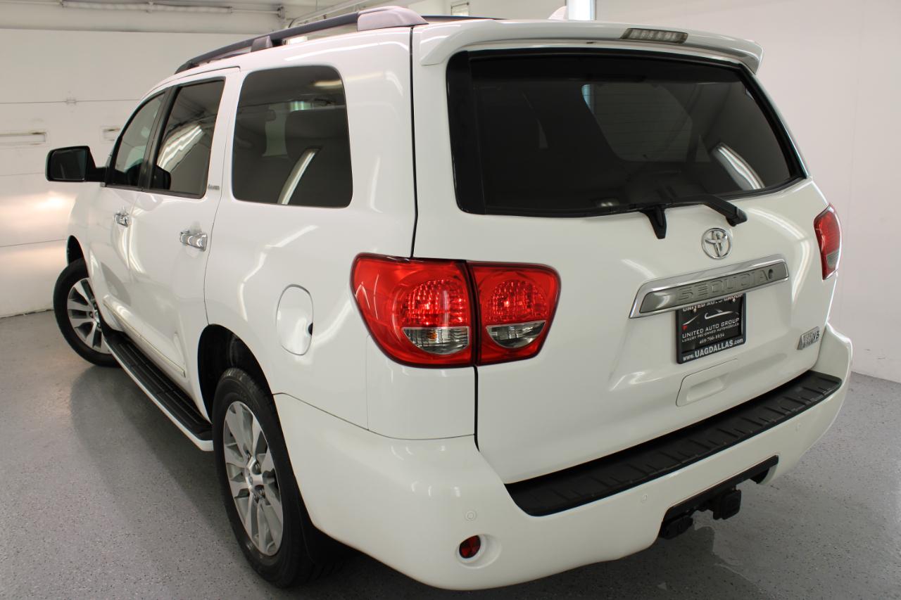Toyota Sequoia RWD 5.7L Limited (Natl) 2016
