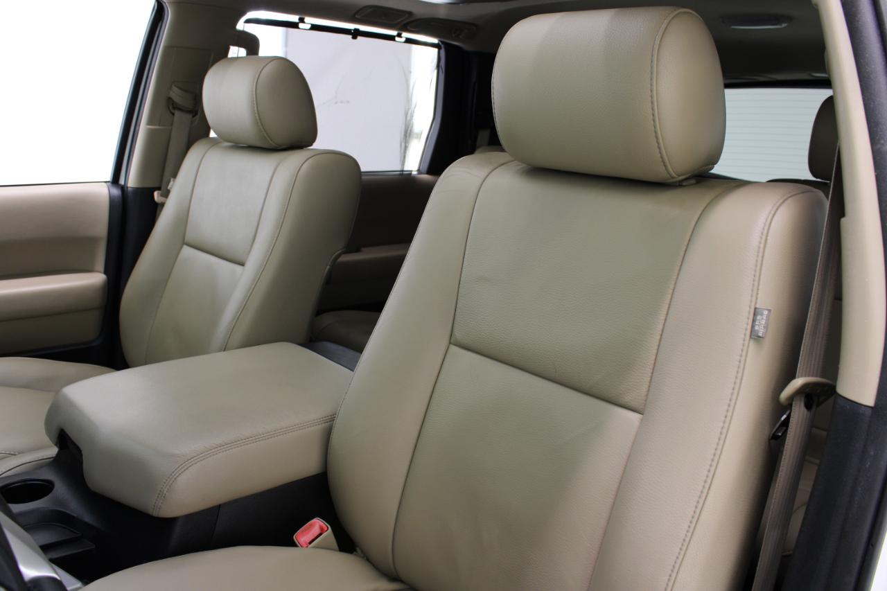 Toyota Sequoia RWD 5.7L Limited (Natl) 2016