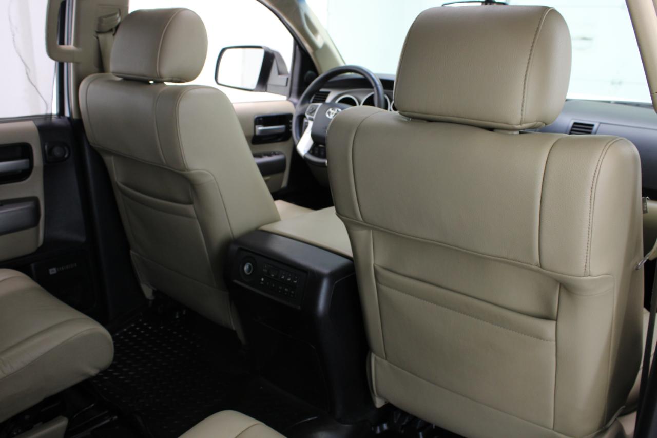 Toyota Sequoia RWD 5.7L Limited (Natl) 2016