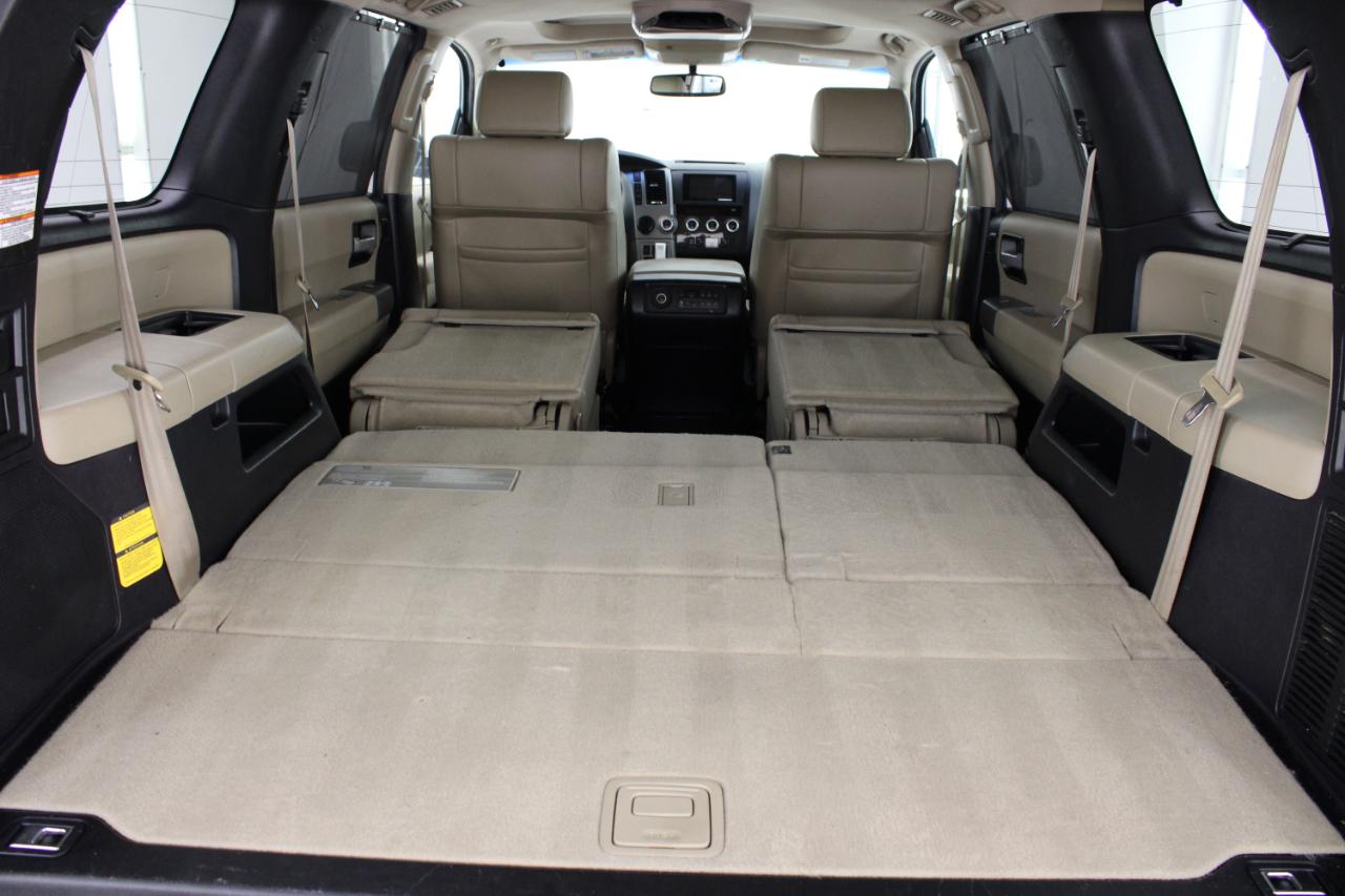 Toyota Sequoia RWD 5.7L Limited (Natl) 2016