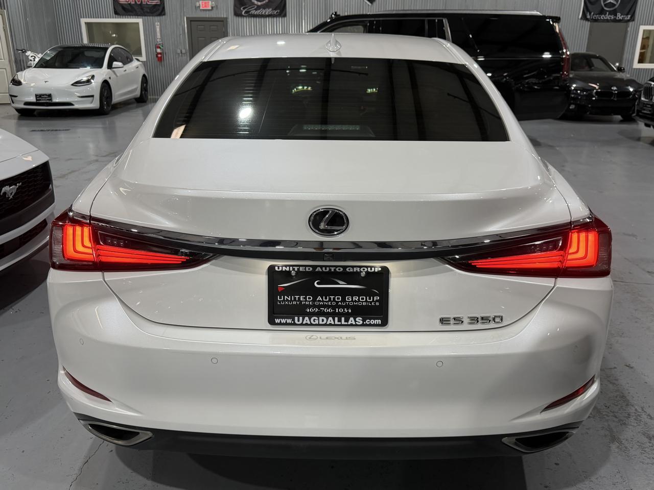 Lexus ES 350 Luxury 2019