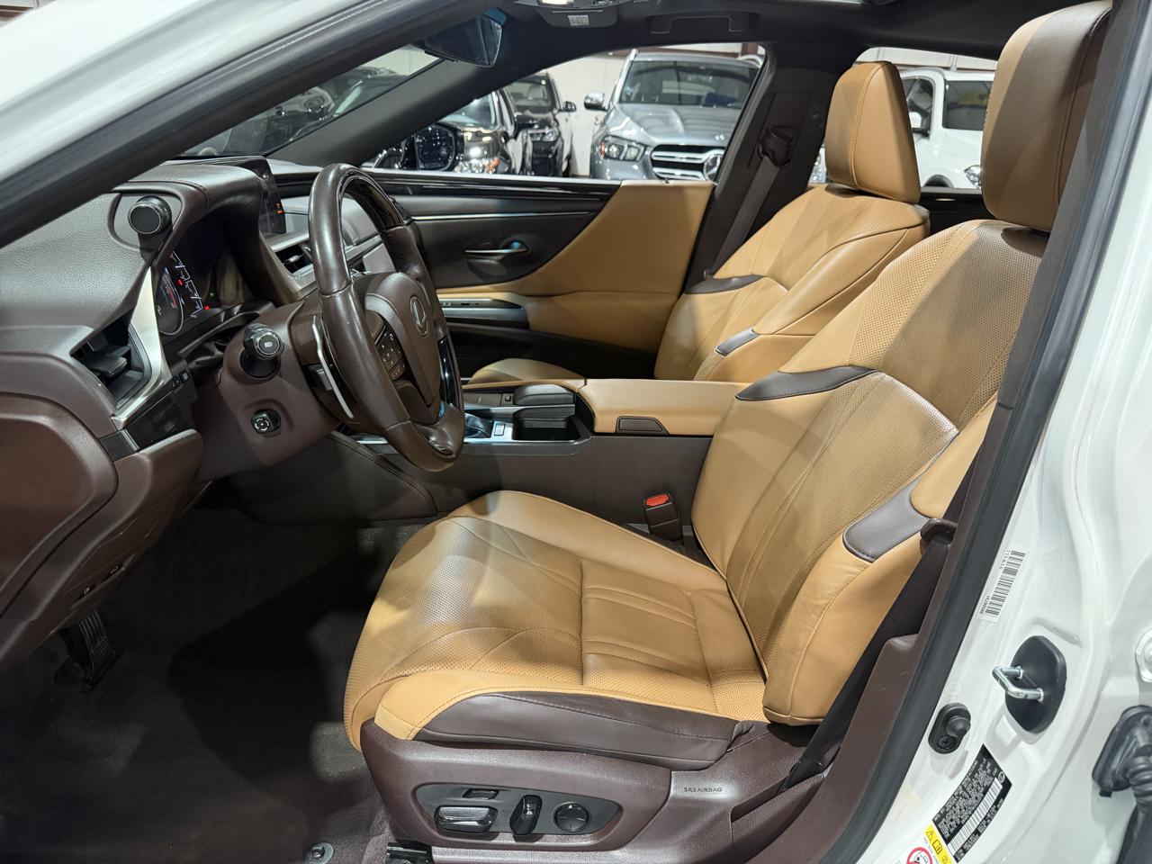 Lexus ES 350 Luxury 2019