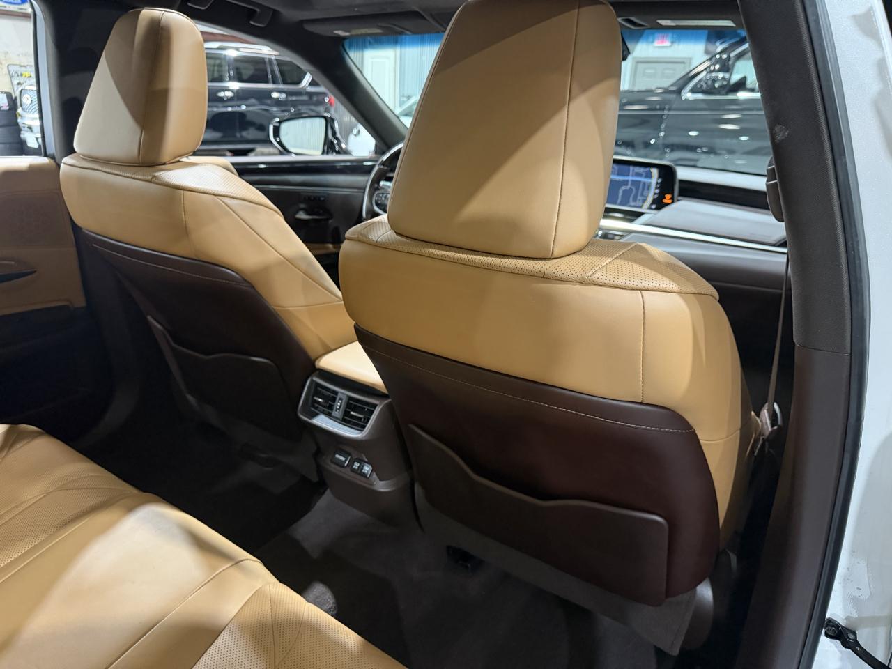 Lexus ES 350 Luxury 2019