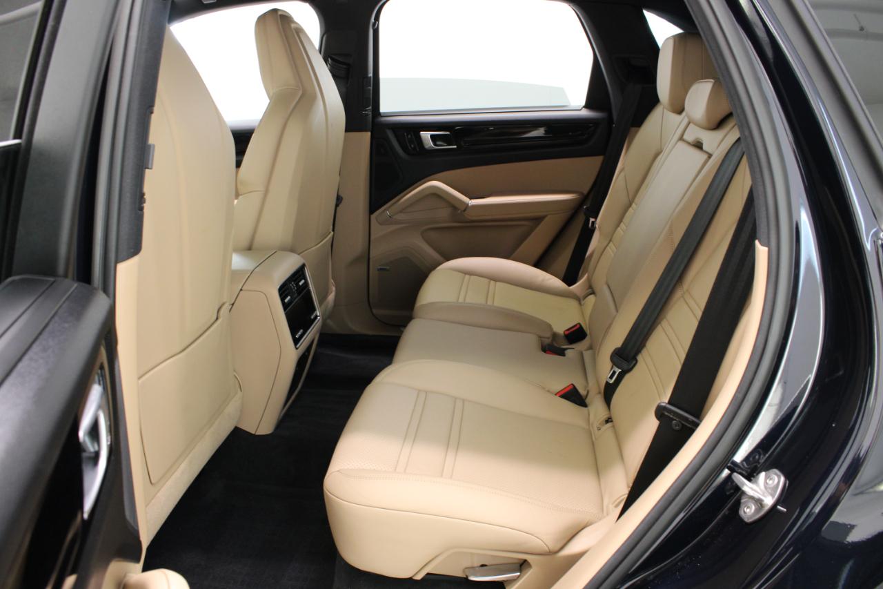 Porsche Cayenne AWD 2019