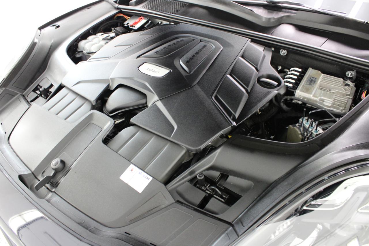 Porsche Cayenne AWD 2019