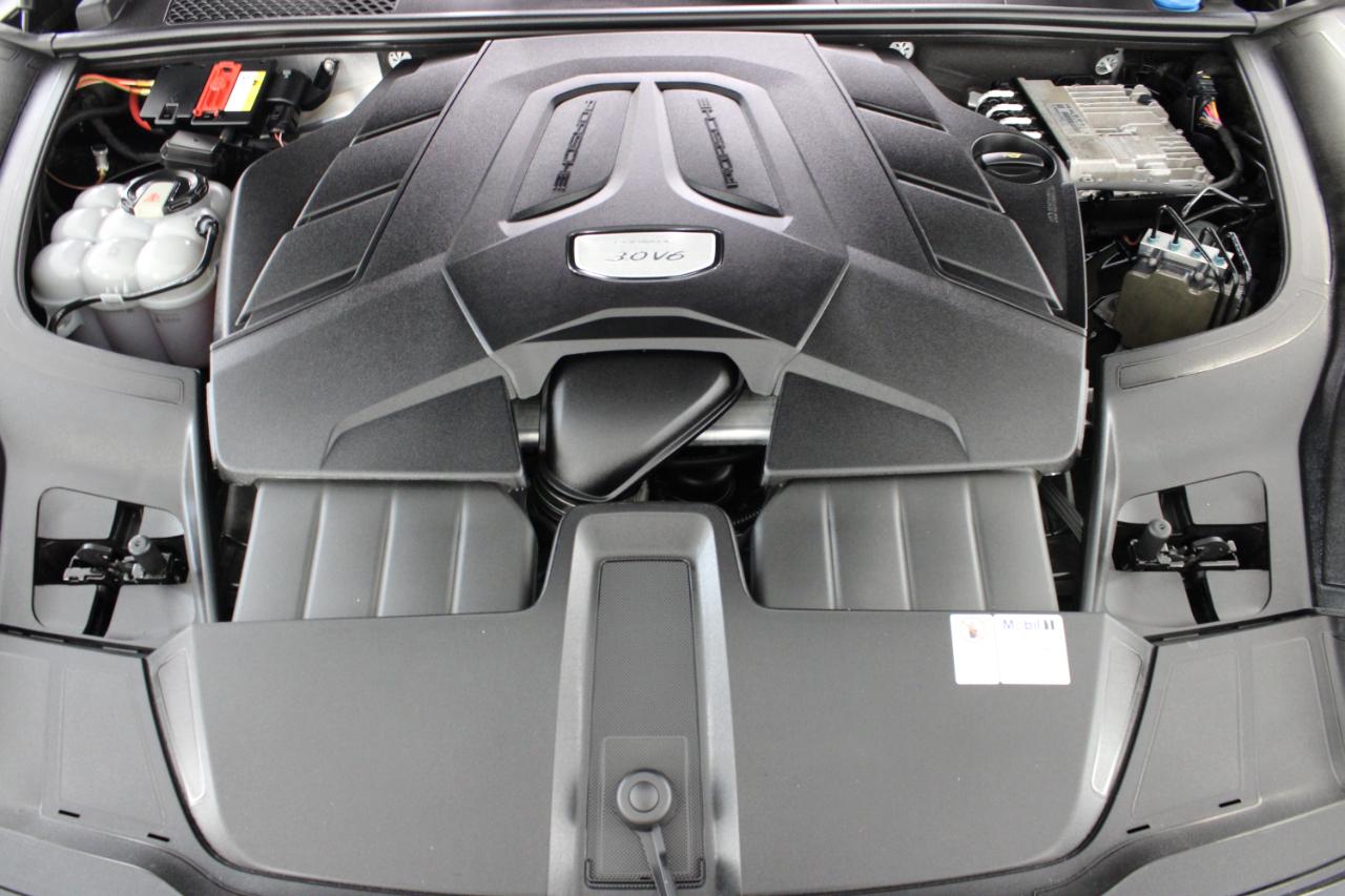 Porsche Cayenne AWD 2019