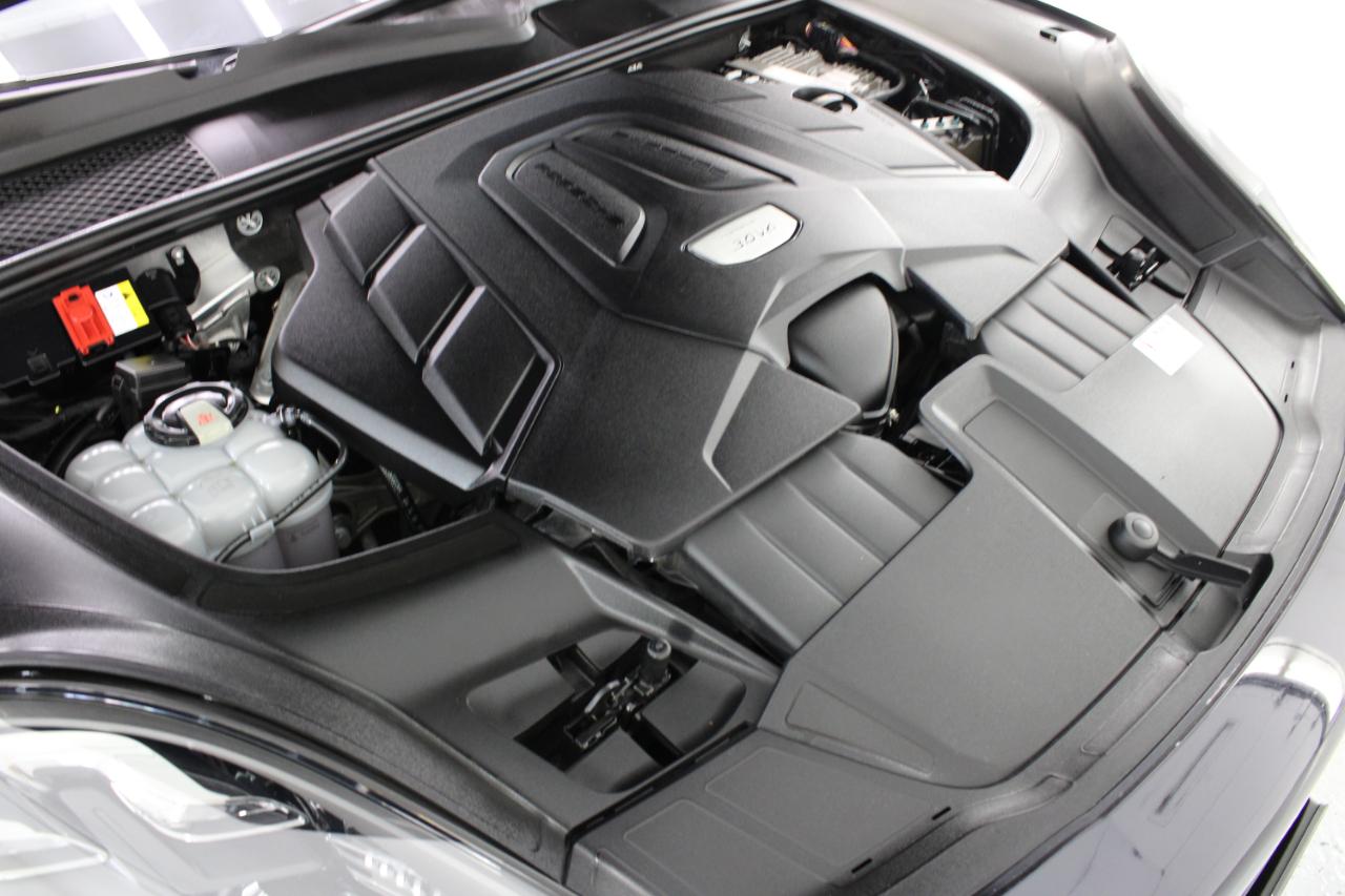 Porsche Cayenne AWD 2019