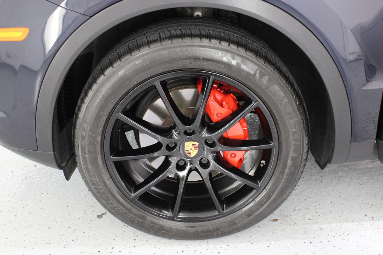Porsche Cayenne AWD 2019
