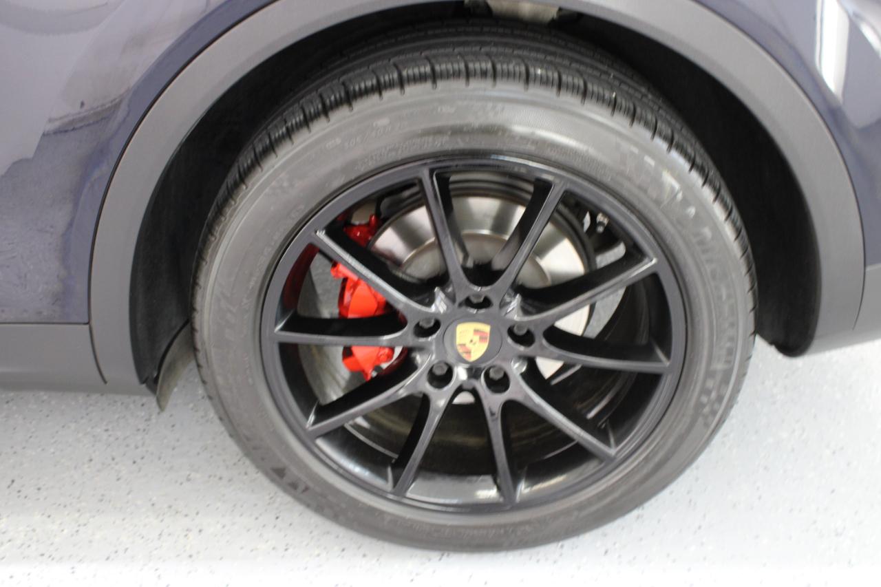 Porsche Cayenne AWD 2019