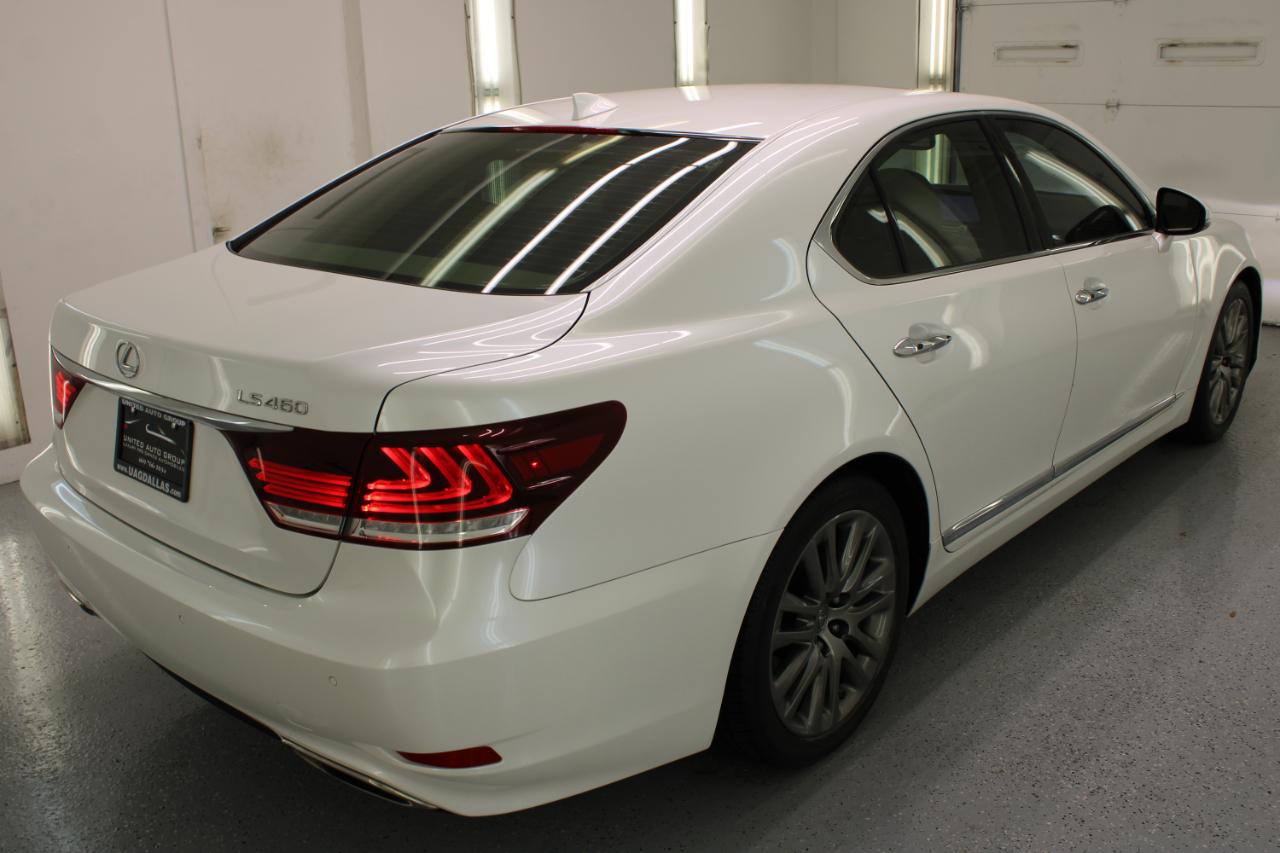 Lexus LS 460 4dr Sdn RWD 2016
