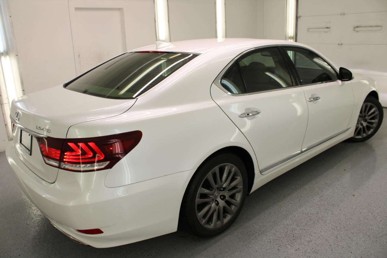 Lexus LS 460 4dr Sdn RWD 2016