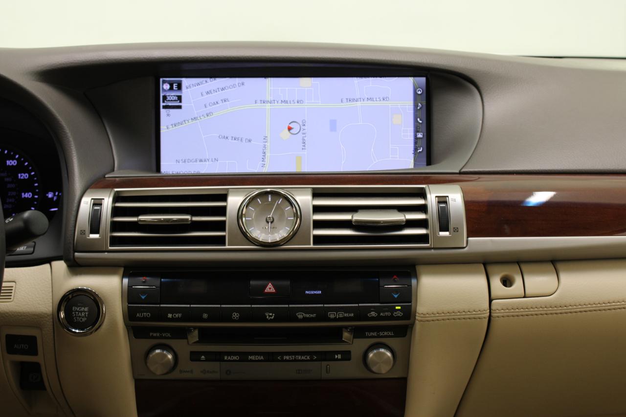 Lexus LS 460 4dr Sdn RWD 2016