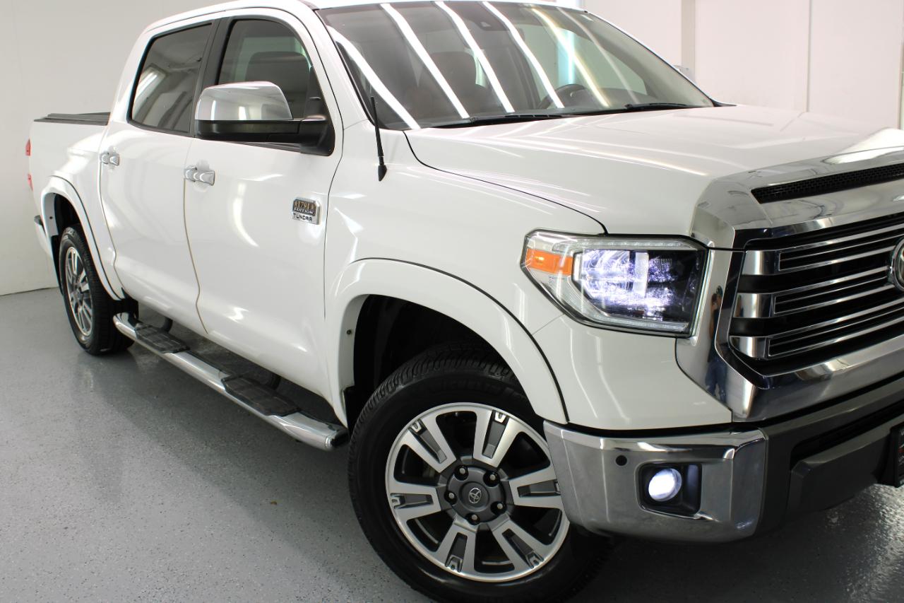 Toyota Tundra 4WD 1794 Edition CrewMax 5.5' Bed 5.7L FFV (Natl) 2018
