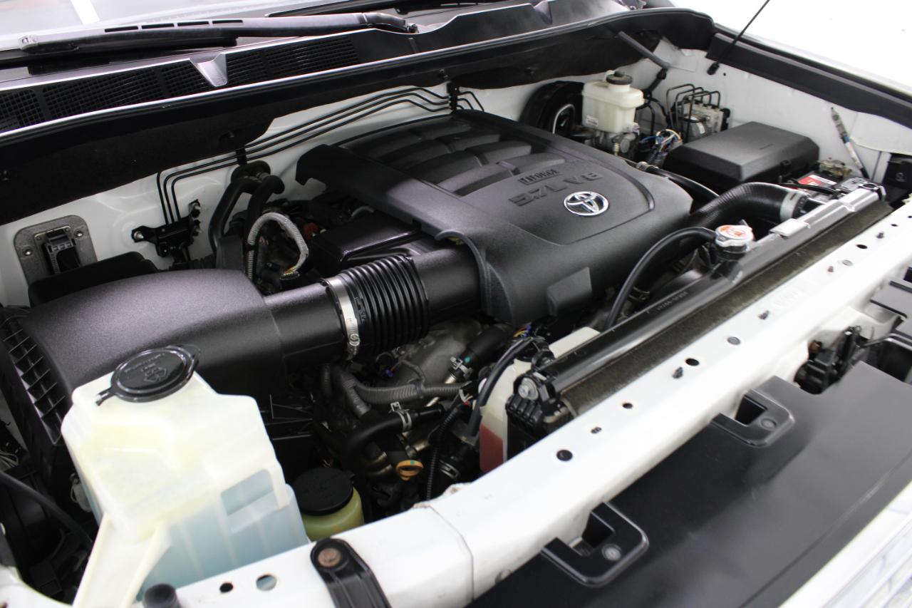 Toyota Tundra 4WD 1794 Edition CrewMax 5.5' Bed 5.7L FFV (Natl) 2018