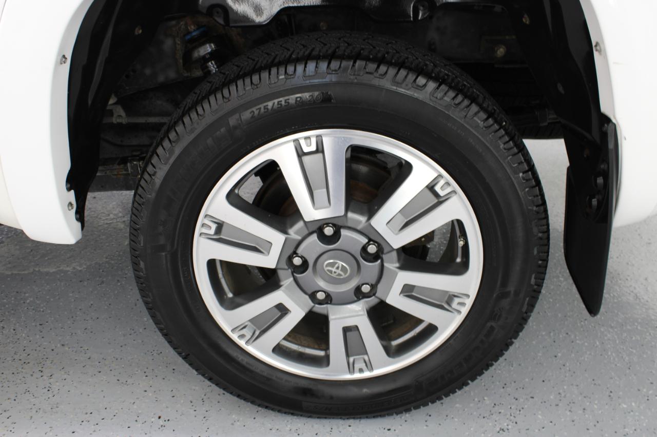 Toyota Tundra 4WD 1794 Edition CrewMax 5.5' Bed 5.7L FFV (Natl) 2018