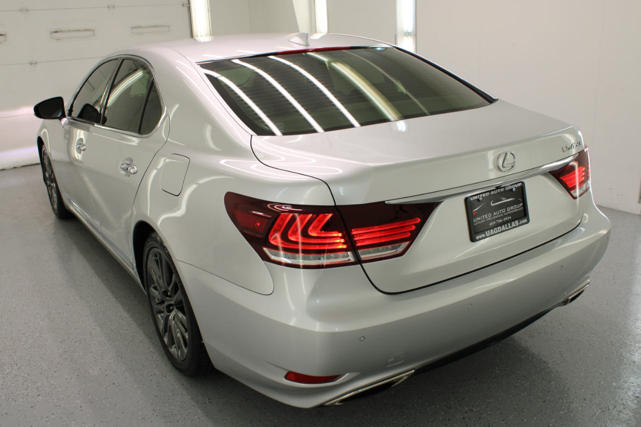 Lexus LS 460 4dr Sdn RWD 2016