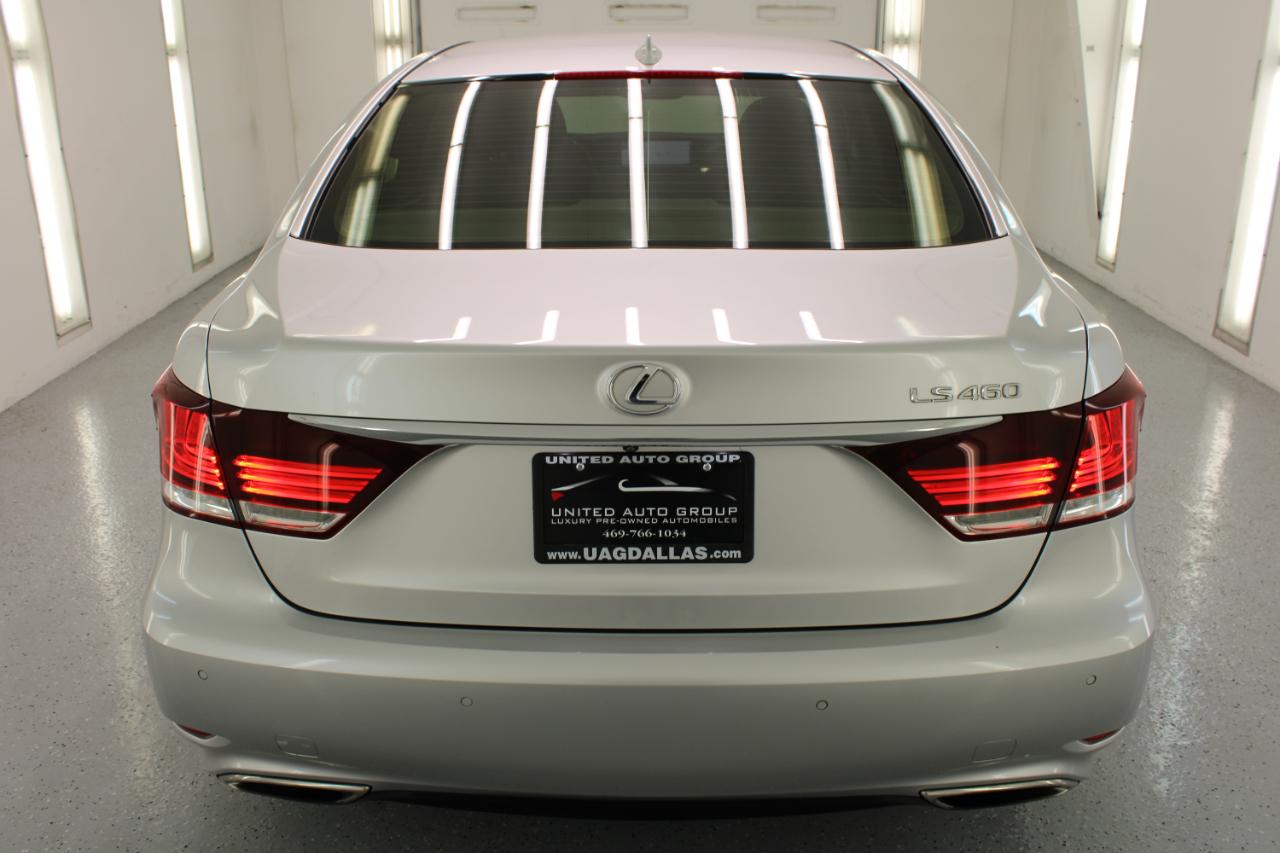 Lexus LS 460 4dr Sdn RWD 2016