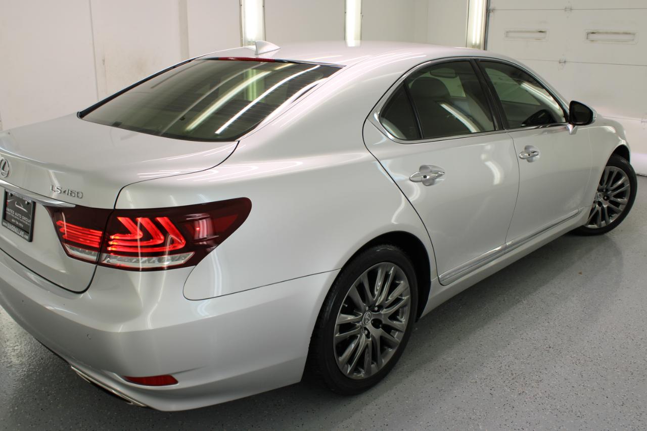 Lexus LS 460 4dr Sdn RWD 2016
